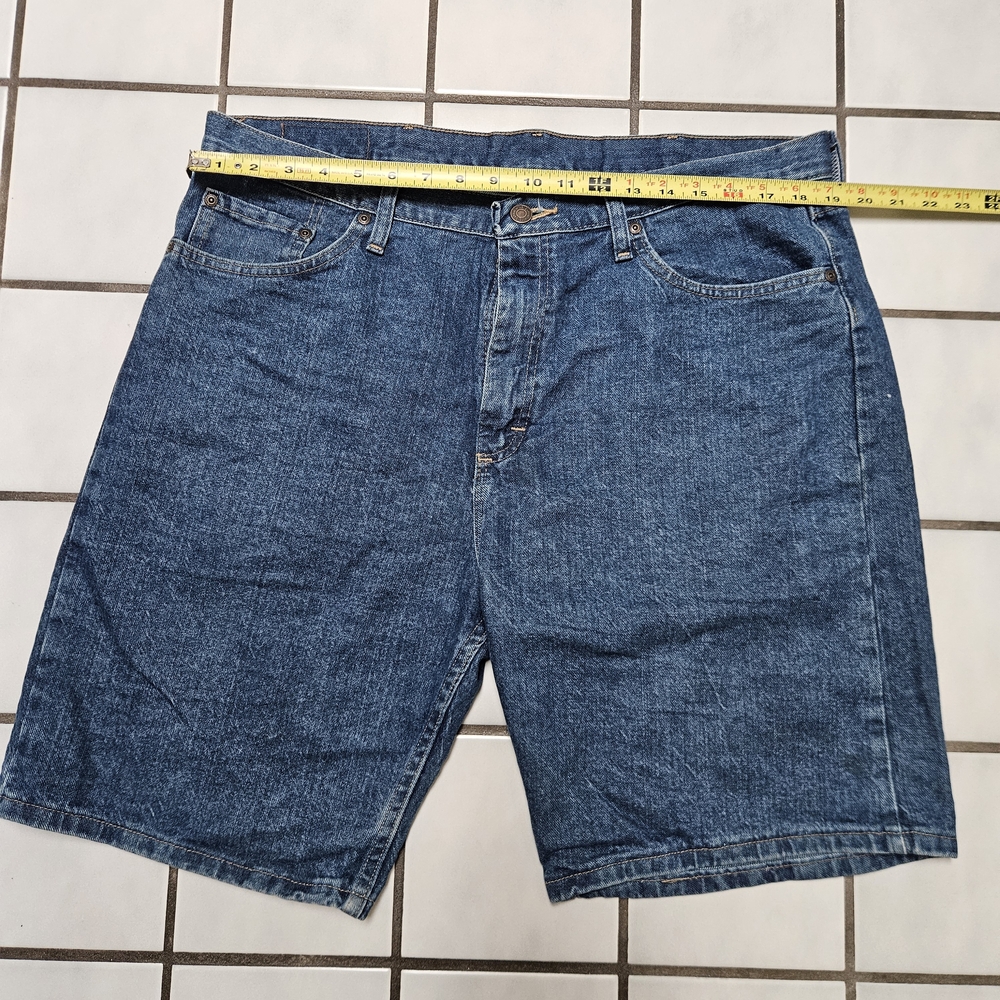 Wrangler Men's Denim Jorts (Jean Shorts) Size 36